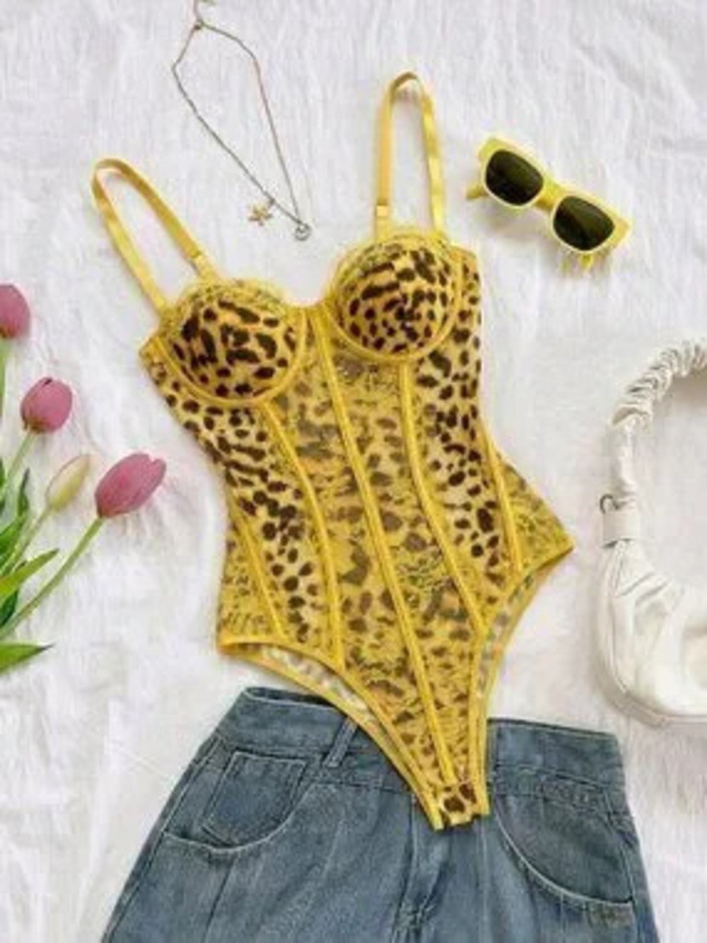 Yellow Casual Women's Leopard Print Bustier Lace Trim Camisole